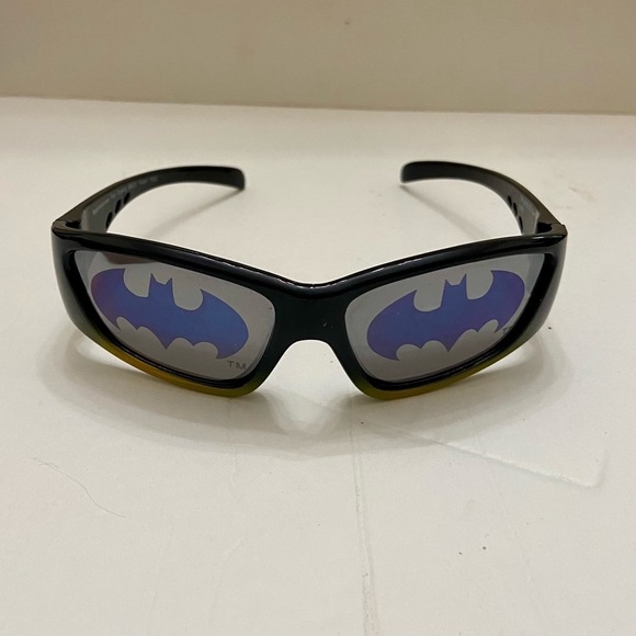 TM & DC Comics Batman Kid’s Sunglasses - Picture 11 of 13